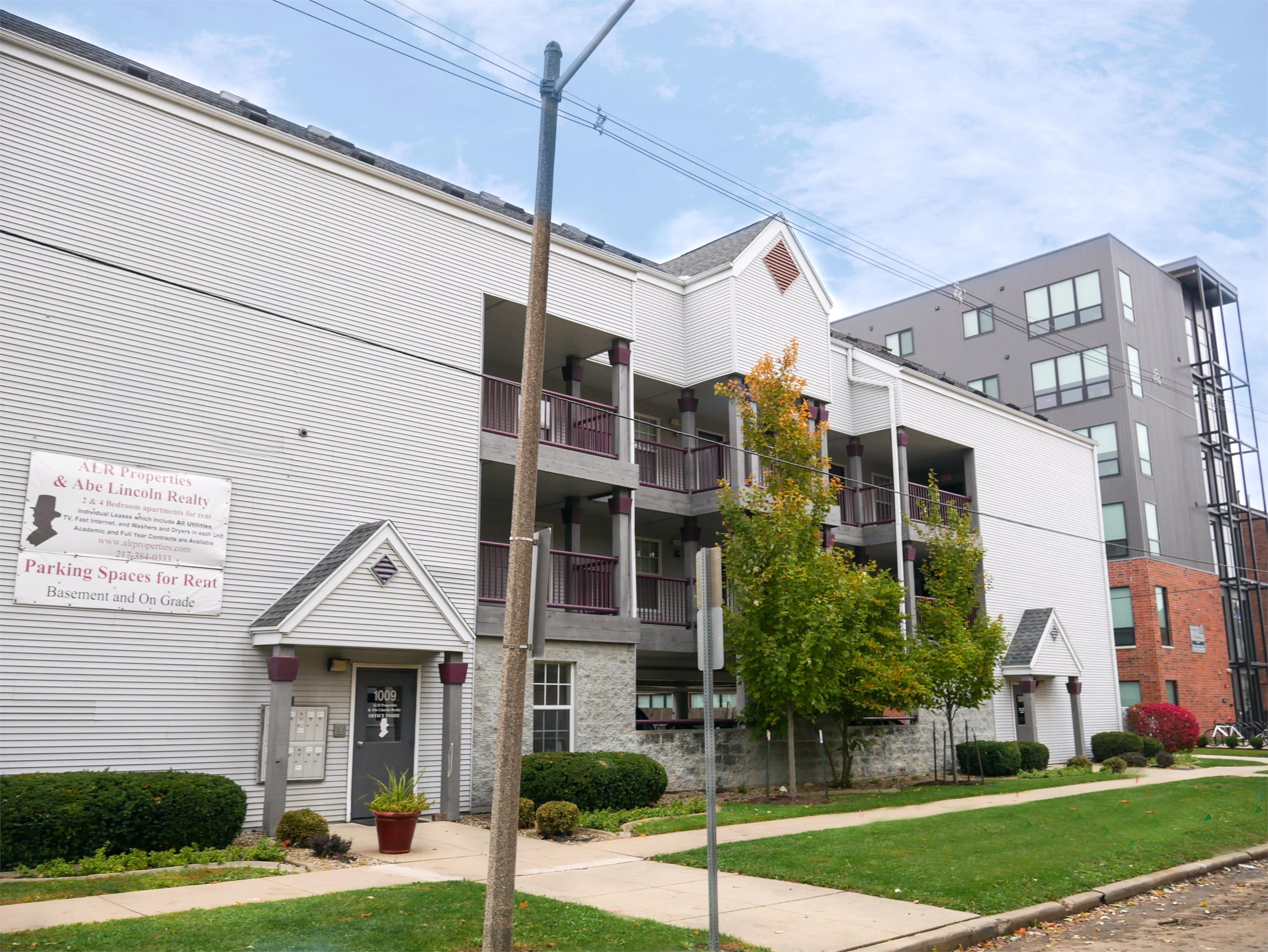 1009 S. Second St.